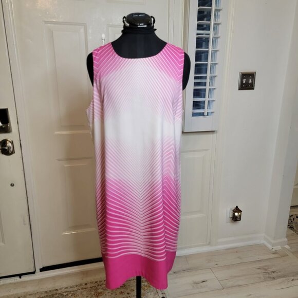 Vince Camuto Pink Chevron Ombre Shift Dress Size 12 | Sleeveless Work to Weekend - Picture 2 of 9